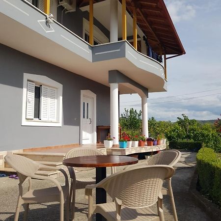 Rent Rooms Sakolli Берат Екстериор снимка