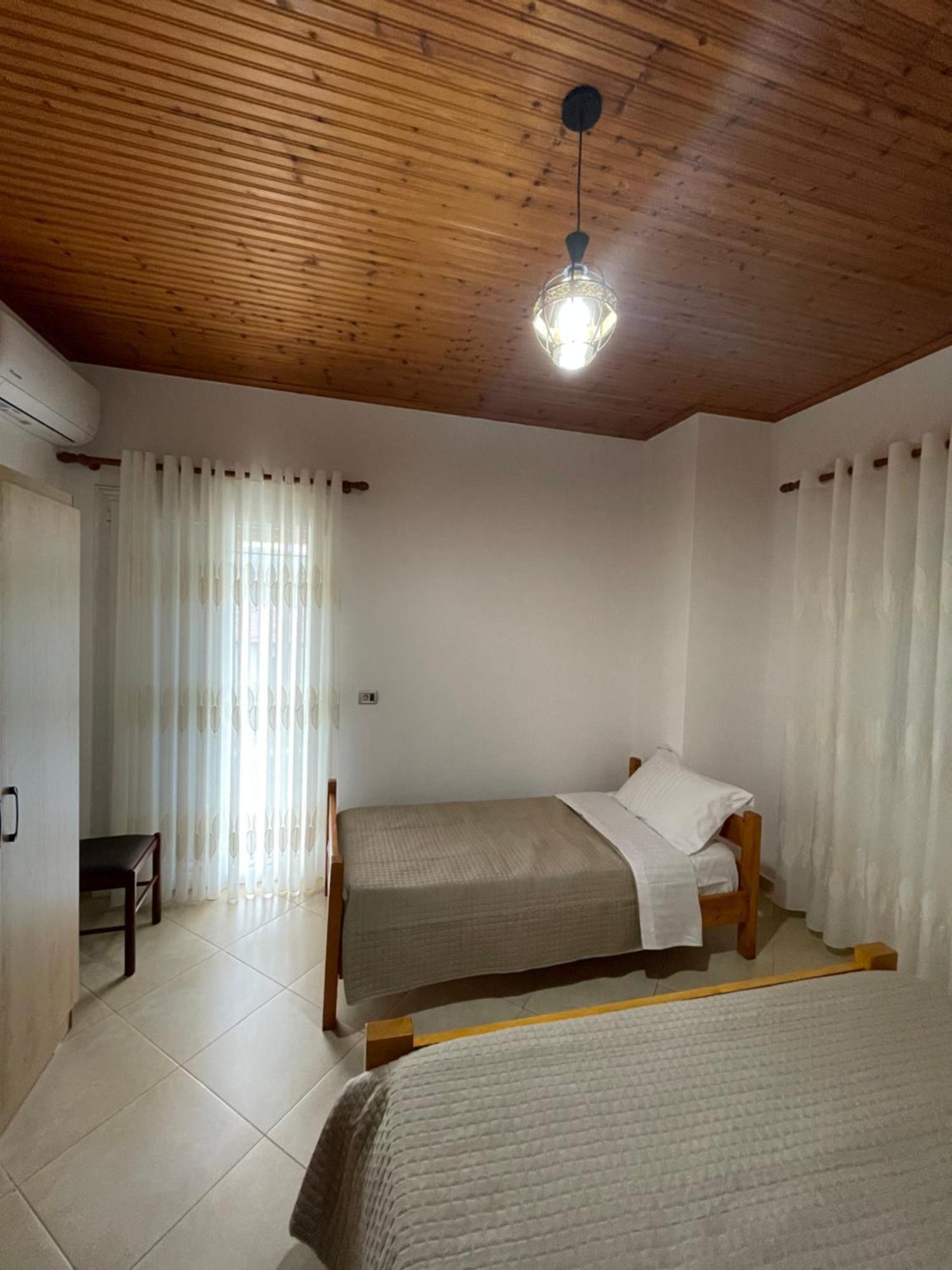 Rent Rooms Sakolli Берат Екстериор снимка