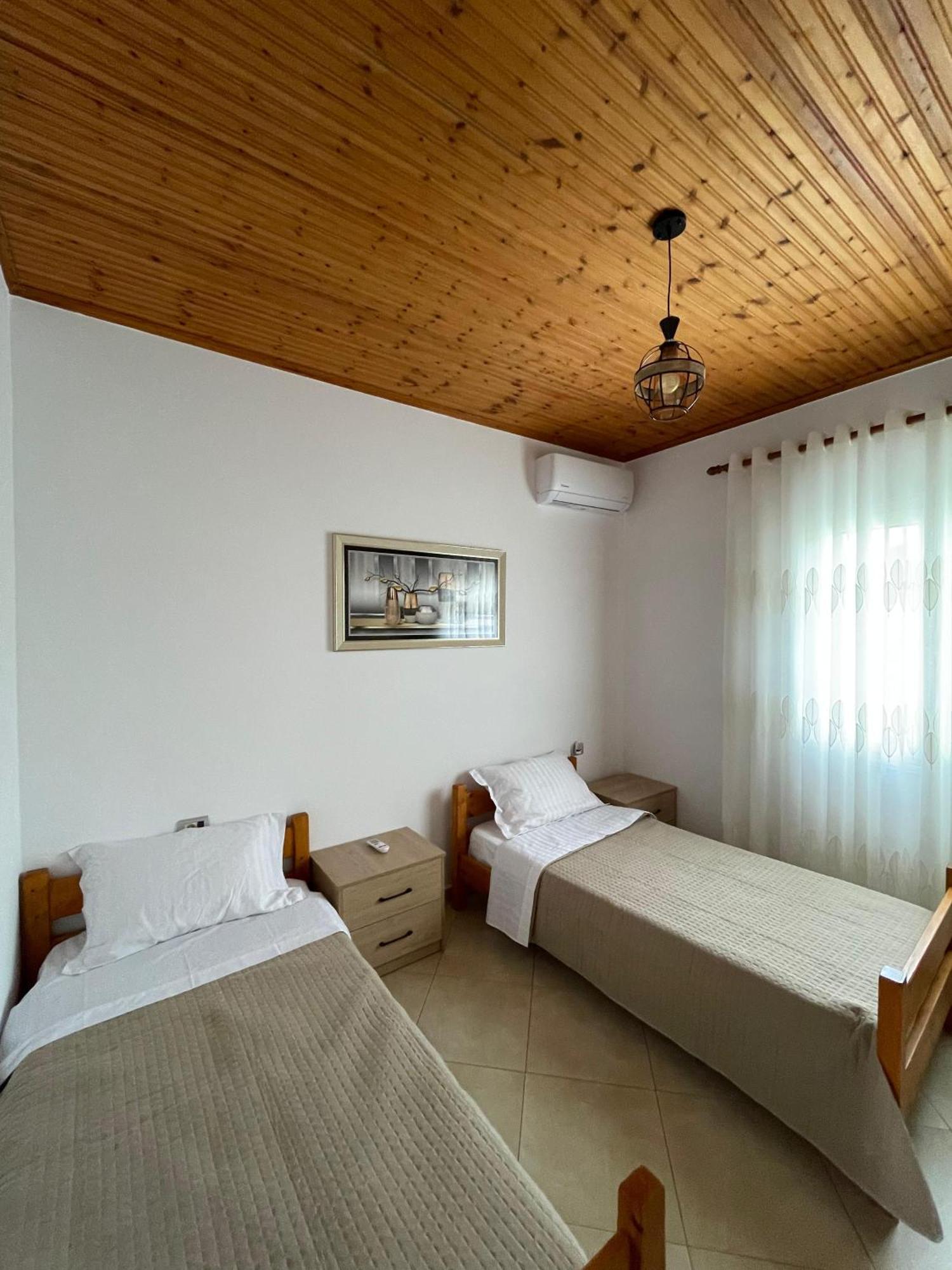 Rent Rooms Sakolli Берат Екстериор снимка